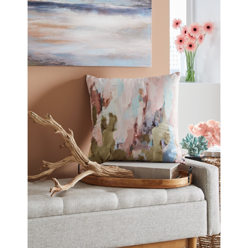 Ashley Express – Lauretwood Pillow