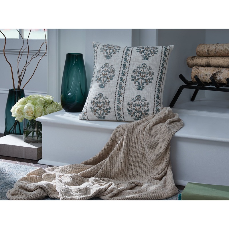 Ashley Express – Paulmour Pillow