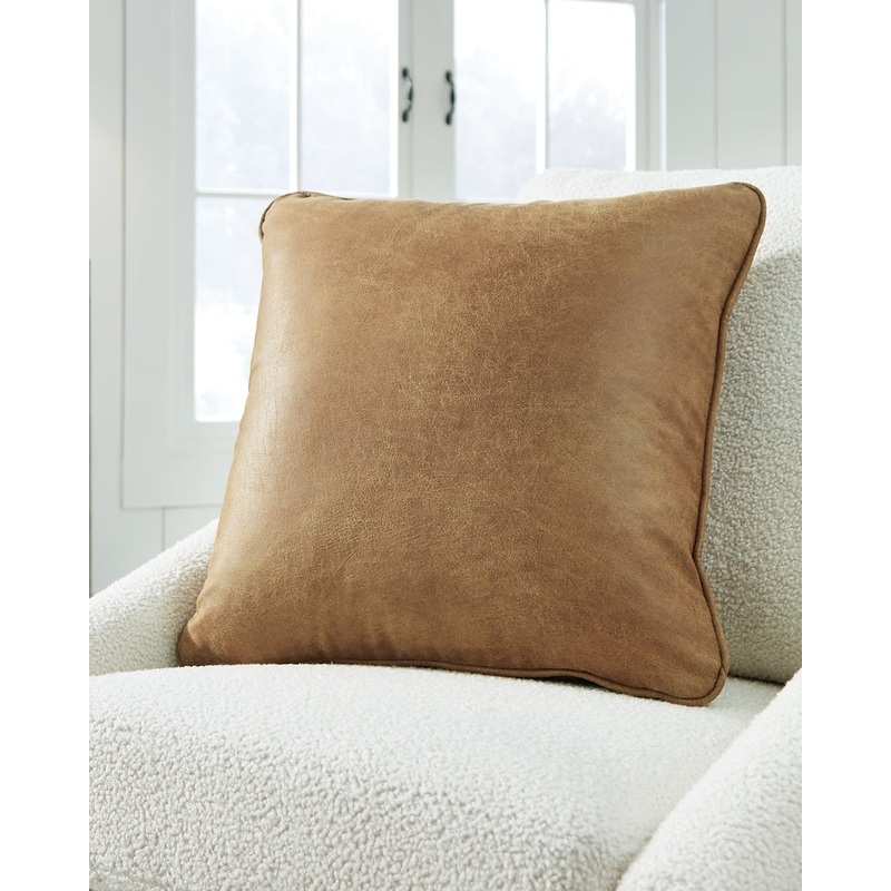 Ashley Express – Cortnie Pillow