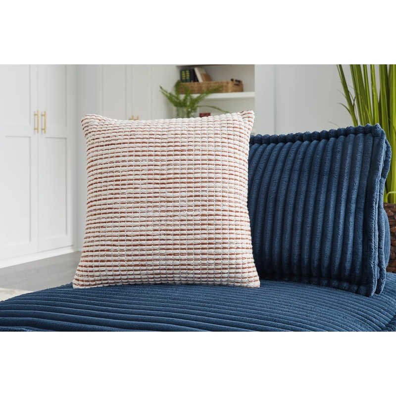 Ashley Express – Nashlin Pillow