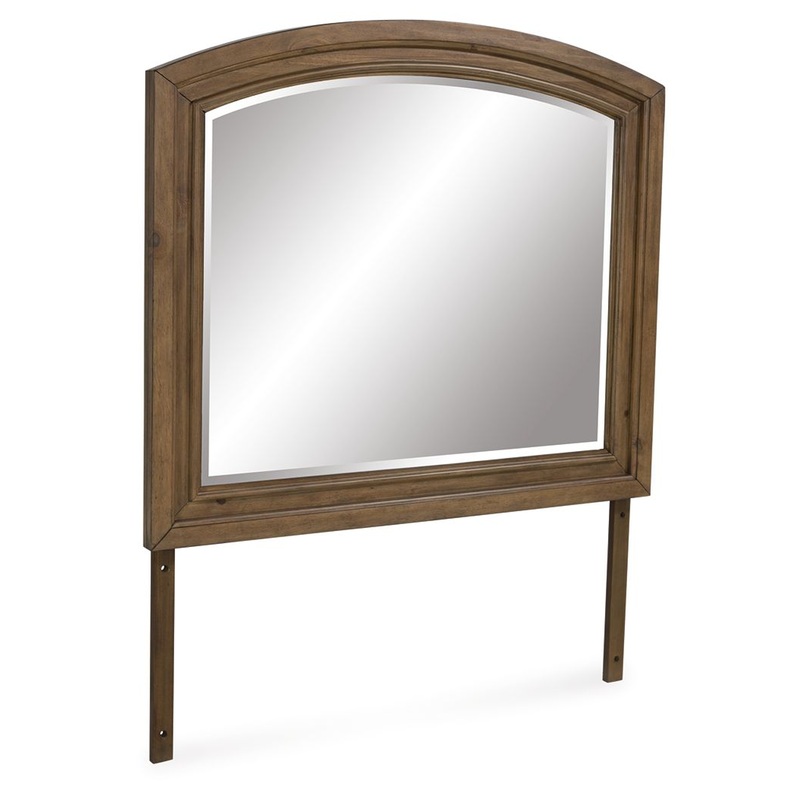 Feddinger – Medium Brown – Bedroom Mirror