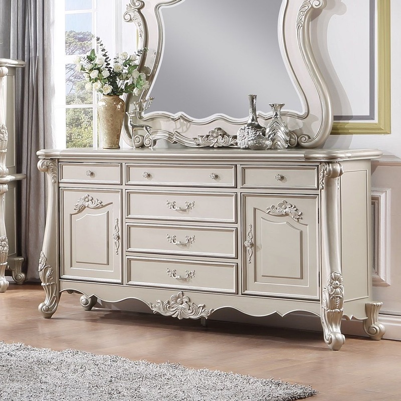 Bently – Dresser – Champagne