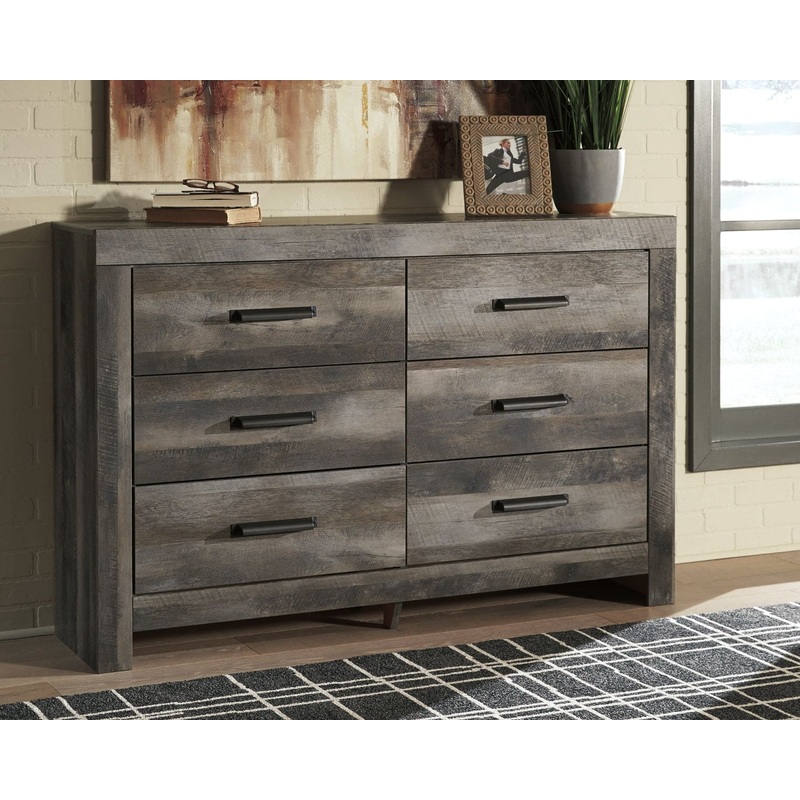 Wynnlow Six Drawer Dresser