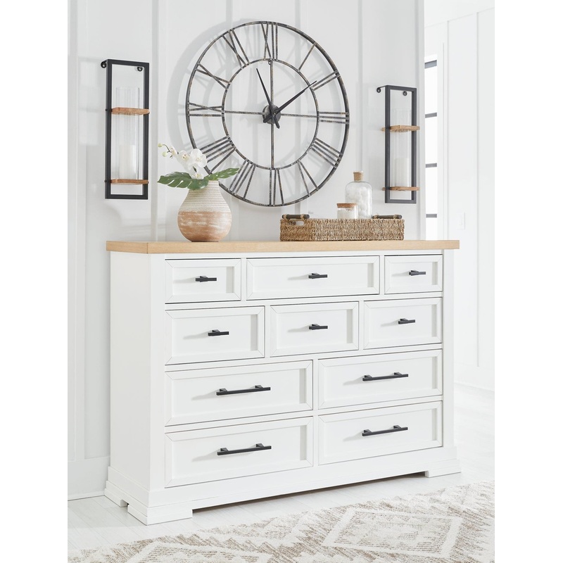 Ashbryn Dresser