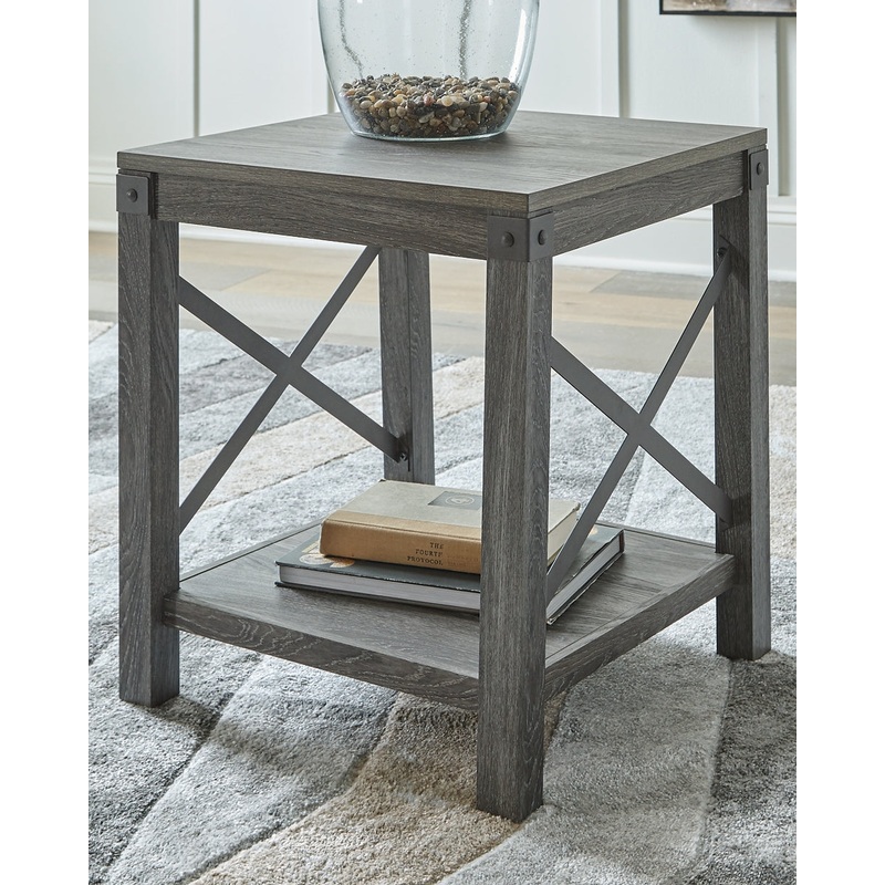 Ashley Express – Freedan Square End Table