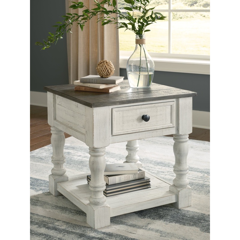 Ashley Express – Havalance Square End Table