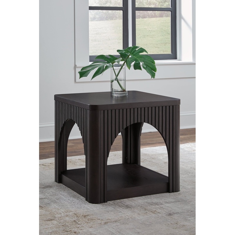 Ashley Express – Yellink Square End Table